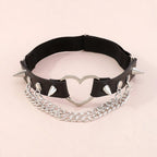 Quiet Blossom – Cœur de Minuit Noir – harnais de cuisse noir – vue à plat – cœur et chaînes